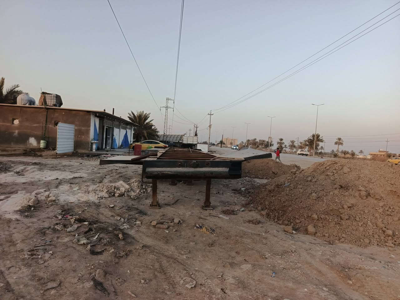 سلام عليكم البيع شاصي مال صهريج جديد مكان بابل الكفل الرقم الهاتف ***********
