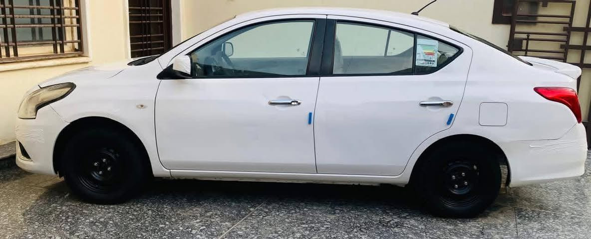 سلام عليكم 
نيسان صني هندي للبيع سياره حلوه ونضيفه رقم بغداد مشروع وطني إنكليزي بأسمي سنويه ل 2030 مواصفات شاشه كامره تحكمات ستيرن ل شراي يتصل على هذه الرقم ***********
