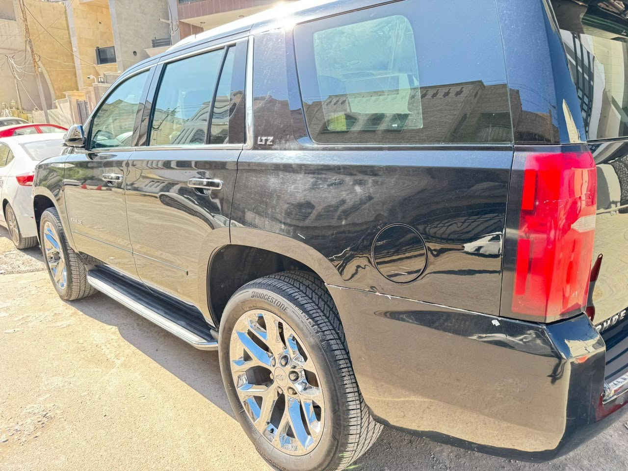 تاهو فول ٢٠١٥ للبيع LTZ بيها بارد بلجاملغ سياره جاهزه من كلشي رقم سليمانيه بأسمي سعر ثلاث شدات وربعين فقط بيع رقم هاتفي *********** قليل متواجد على الفيس
