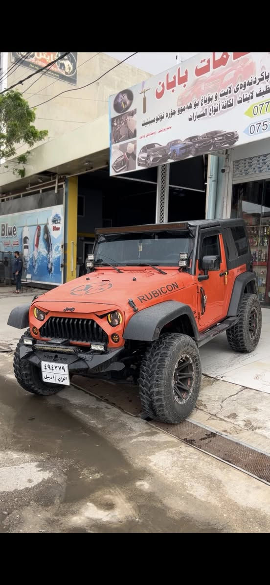 كوردى/عربي
جيب رانكلر موديل 2015 زور خاوينه زور تازه يه بي مه سروفه كامل ده سكاريه فول مواسفاته سفرى شركه يى هه وليره شه ش بستونه V6
خليجيه چوار تايه و ويلي اوفرودى له سه ره ده بله تايبه ت به افرود شاشه يه و  وينجي دعامي سستم اگزوز زوريك له مواسه فاتي تر  دوبارجه ي بوياغه ده رگايي سايه ق و جاملغي بيشه وه سكن بي ناو گرتن  به شه رتي گير و مه كينه و اكسل و ده بل اكسل به شه رتي تحويل و غرامه تكايه گه ر موشته ري نيت تيل مه كه 
شوين كه ركوك
نرخ 158مجالي كه م
***********
***********

جيب رانكلر موديل 2015 كثير جيد حيل نظيف فول مواسفات تغير كامل للشكل و دبلات سستم صفر شركة اربيل ستة سلندرV6 تايرات ويل افرود دبل افرود سستم اكزور شاشة و بعد مواصفات اهواية قطعتين صبغ صبغ بدون دواخل باب السايق و جاملغ امامي سكن بشرط كير و محرك و اكسل و دبل اكسل و شرط تحويل و غرامه
اذا مو شرايي لا تطصل رجاء
مكان كركوك
سعر 158 مجال قليل
***********
***********
