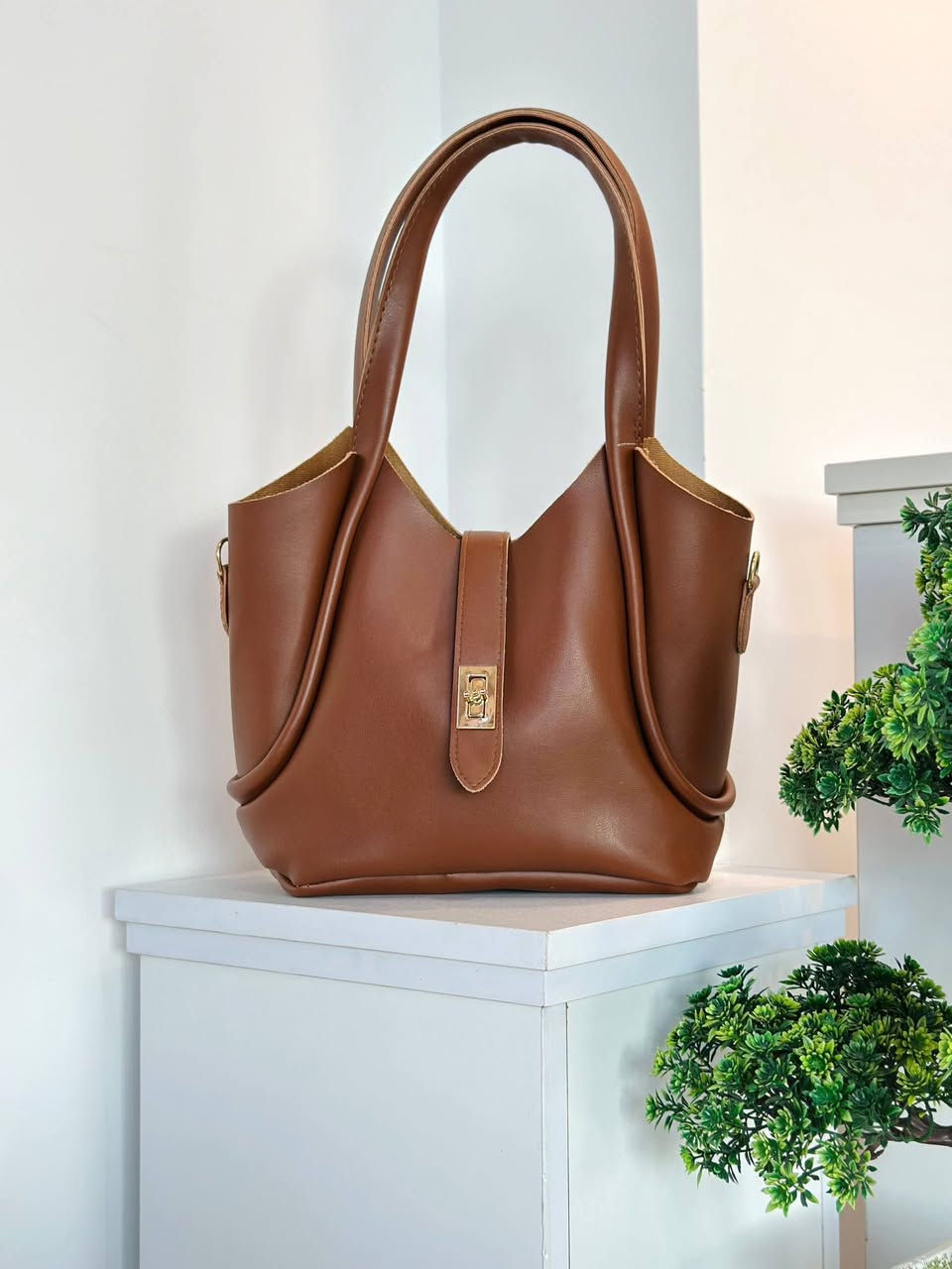 كشخيي بالعيدد ويانة ب حقيبة ماستر والسعر  يجنن 10 الاف بس اخرر قطع حبايبي بقت❤️💯


**إذا كنت صاحب هذا الإعلان وتريد حذفه لأي سبب، رجاءا أرسل رسالة إلى الدعم الفني**