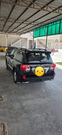 لاندكروز • ٢٠١٢ • ٨ سلندر