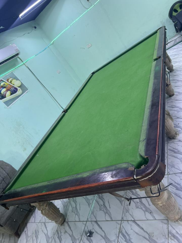 ميز سنوكر نوعيه ويركا M-1للبيع الميز نظيف ومكفول السعر 900وبيه مجال حك الجيه للستفسار الاتصال على الرقم ***********او مراسله الصفحه
