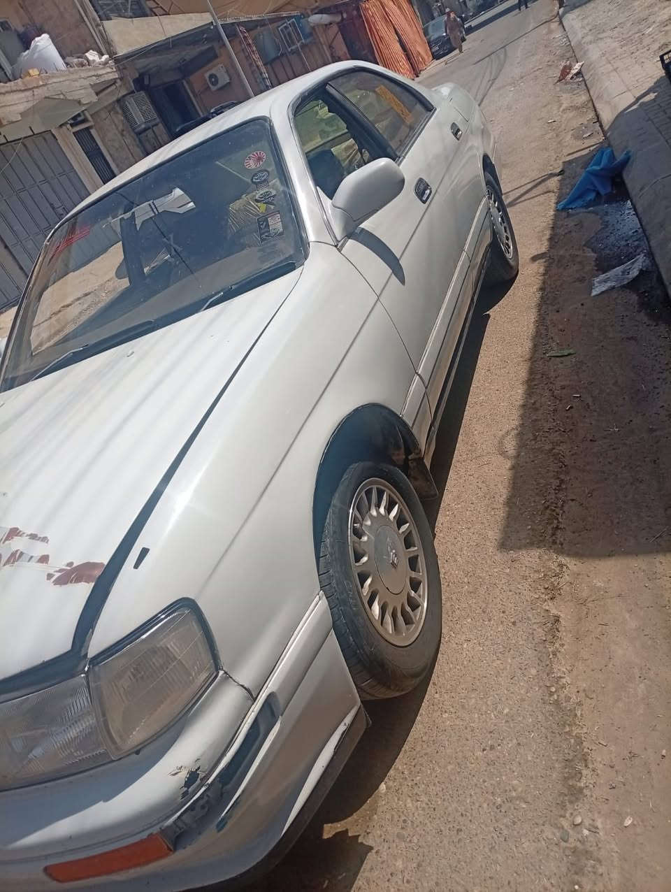 السلام عليكم للبيع بطه موديل 93 رقم أنبار مكفوله كص ونقل جثه وأصوليات محرك وكير حاويه توني شادهن  حداديه امامي وخلفي جديده اقل شهر من شادهن سياره جاهزه تبريد منضومه كامله بس شدهن السعر 42 وبيهة  مجال العنوان بإبل الهاشميه ***********
