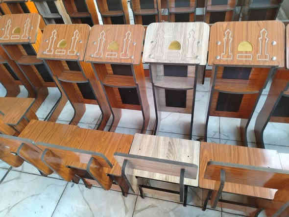 كرسي صلاة  🖤
خشب صاج الاصلي 😍
الحجم الكبير 
يتحمل وزن اكثر من ١٤٠  كيلو
السعر ٥٥ الف
توجد خدمة توصيل للحجز مرسلة الصفحة او عل واتساب *********** كربلاء
