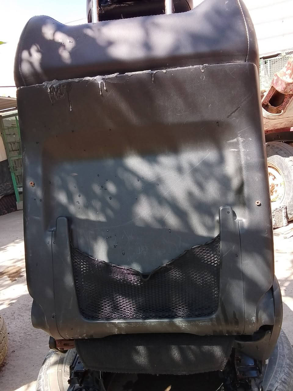 السلام عليكم كشنات اماميات مال جيب موديل 14للبيع
***********
