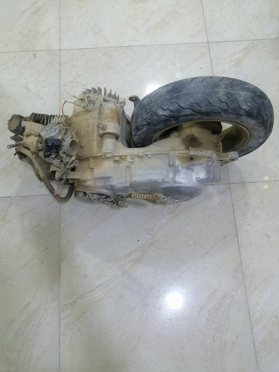 سلام عليكم اخوان محرك ماكس 140 وبي كابريتر جديده مامستخدمه خمس ايام عشر ايام +كفرلت +صالنصه +دبل شغال الاستفسار على هذا الرقم ***********
