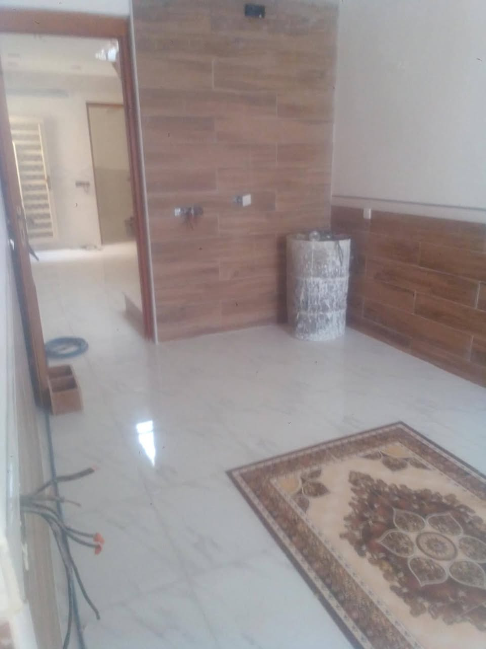 السلام عليكم رهنيه بالدوانم مال الشعله بشارع ابو موسى مساحته 120متر رقم الهاتف ***********
