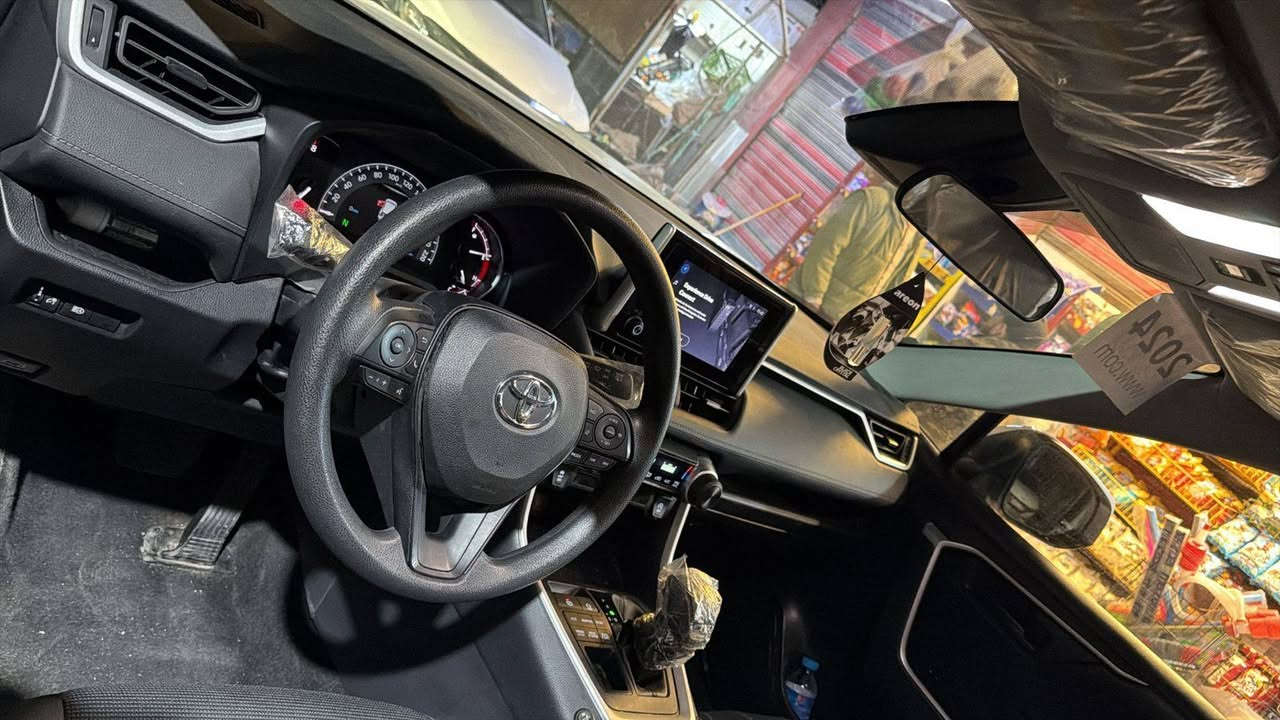 السلام وعليكم

 تويوتا - RAV4 2024 
سعه المحرك : 2,500 L
عداد المسافة : 16 الف KM

الضرر : كلين بدون صبغ بدون تعديل فقط ارباك فاتح تكه وسترين سستم صاير 

المواصفات LE معروفة

4x4 فور ويل
 شاشه كبيره
تحكم ستيرن
رادار امامي
رادار جانبي 
رادار خلفي
قياده ذاتيه
تحديد مسار
بك لايد LED
لايك امامي زينون + LED

هاند بريك بصمه
اوتو هولد
نضام ايكو نورمال سبورت
مانع انزلاق
نظام دفع رباعي 4x4 
مودات / ‏Snow, Mud&Sand, Rock&Dirt
للاتصال *********** العنوان كركوك كركوك, العراق
