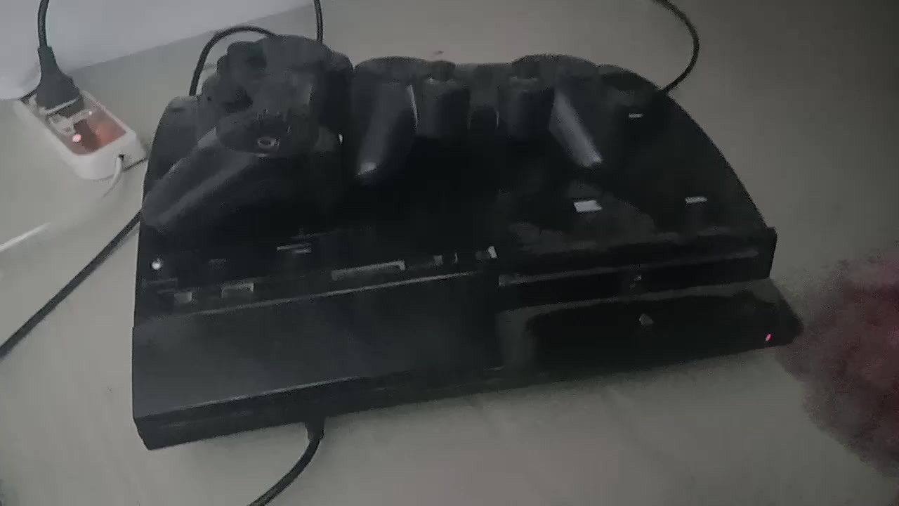 بلي٣ الاصلي الياباني يشتغل بس بسرعة يطفى قيم واخذ


**إذا كنت صاحب هذا الإعلان وتريد حذفه لأي سبب، رجاءا أرسل رسالة إلى الدعم الفني**