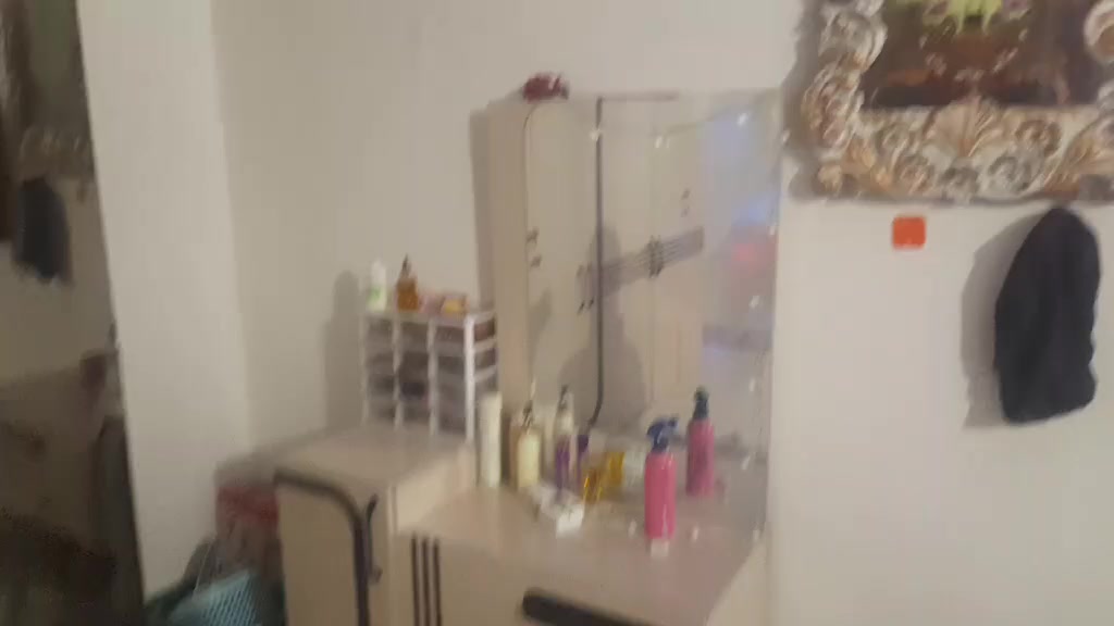 غرفه تركية نظيفة كلش مستعمله لمدة شهرين فقط السعر 500 وبيها مجال للشراي


**إذا كنت صاحب هذا الإعلان وتريد حذفه لأي سبب، رجاءا أرسل رسالة إلى الدعم الفني**