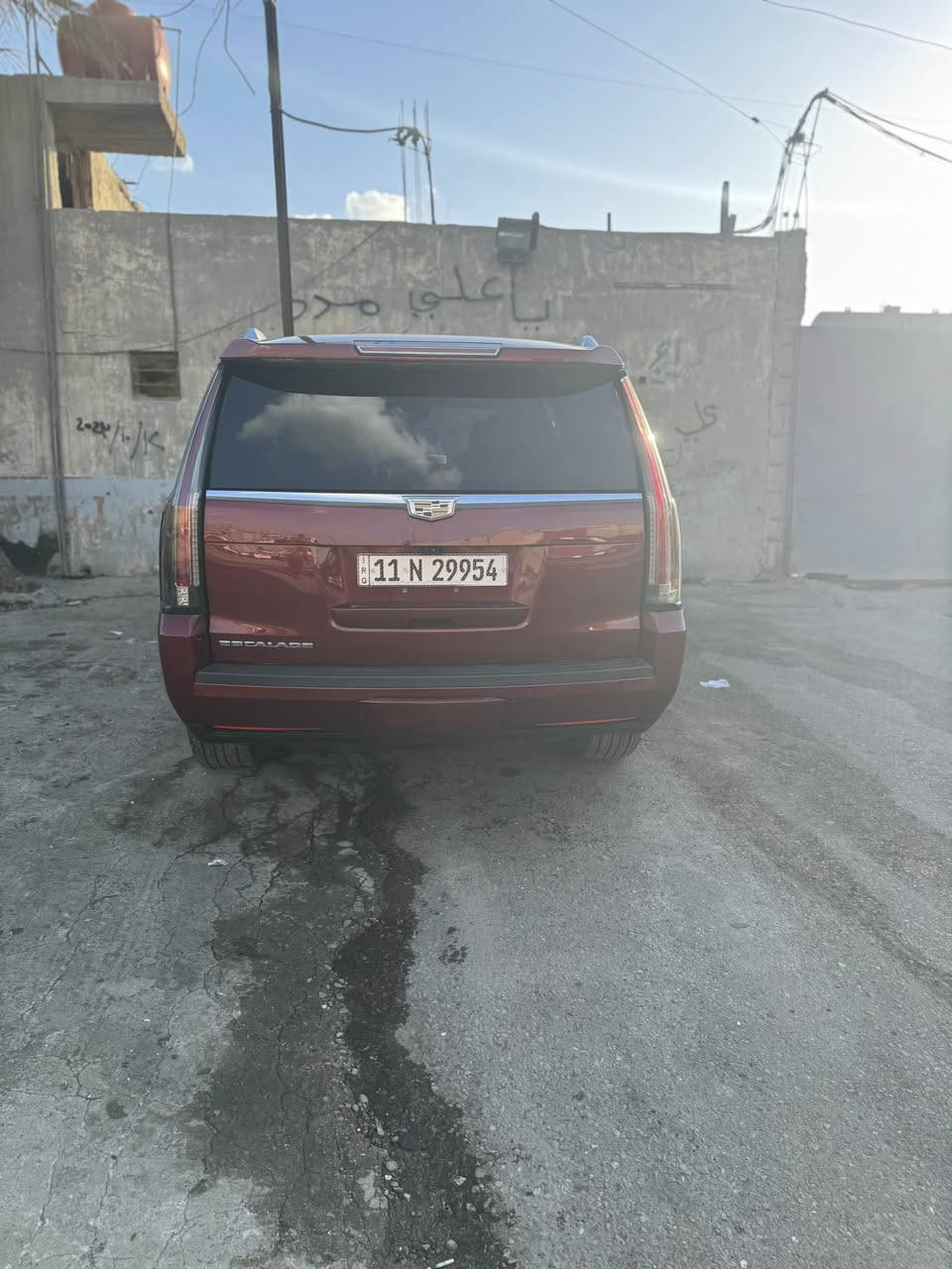 كاديلاك 2018 جديدة ماشية 85  . السعر 350 للتفاصيل اكثر على الرقم ***********📞
