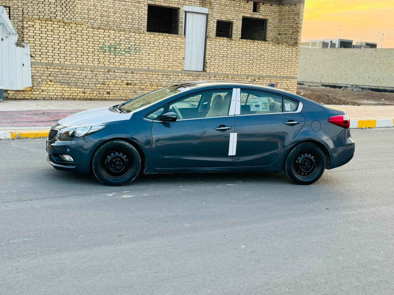 سلام عليكم فورتي موديل 2016 حره تحويل مشروع وطني رقم بغداد بيه بيبان جيهت السايق صبق موصفات السياره تحكم استيرن شاشه كبيره كامره دوار يدات استيل حاجب ع لايت جديده اوجاهزه حداديه تخم تاير تبريد ثلج مكان السياره الناصريه مركز السعر 108 وبيه مجال


**إذا كنت صاحب هذا الإعلان وتريد حذفه لأي سبب، رجاءا أرسل رسالة إلى الدعم الفني**