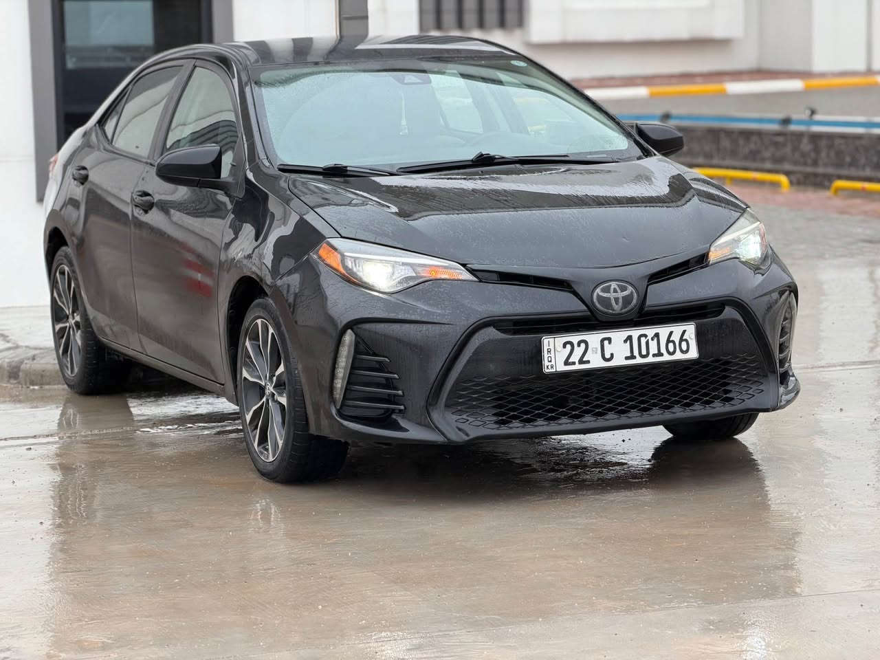 تويوتا كرولا موديل 2017 
بيها جاملغ الخلفي صبغ  وقبغ الصندوق تبديل الشركة بدون دواخل السياره LE محدثه SE السنويه جديده الهزه جديده نسبة 100%
  4 تايرات جديده  الصدر جديد  تريد تحويل تريد وكاله حاضرين وبالخدمه السعر 114 
***********
***********
متوفر واتساب عالرقمين اكر, نينوى
