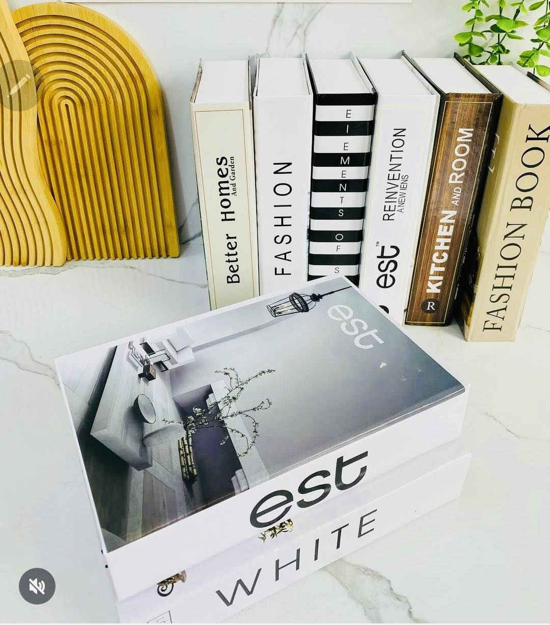 ✨🎁 جزء من تجهيزنا لهدايا عيد المعلم 🎁✨
إبداع… دقة… ولمسة تميز بكل تفصيل 🤍
📦 يتوفر توصيل لكافة محافظات العراق
للحجز والاستفسار راسلونا الآن 📩
📍مكتب البرشا - الانبار - هيت - محلات مركز الشباب


**إذا كنت صاحب هذا الإعلان وتريد حذفه لأي سبب، رجاءا أرسل رسالة إلى الدعم الفني**