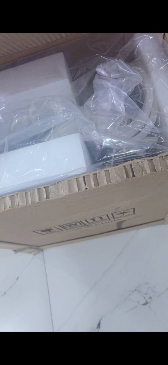 السلام عليكم ورحمة الله وبركاته كمبريسر للبيع  دبل بوري ما مستخدم بس مرة من اول تشغيلة شغلتة للفحص ورجعتة للكارتون جديد 100%100.   عنوان كربلاء ***********
***********
