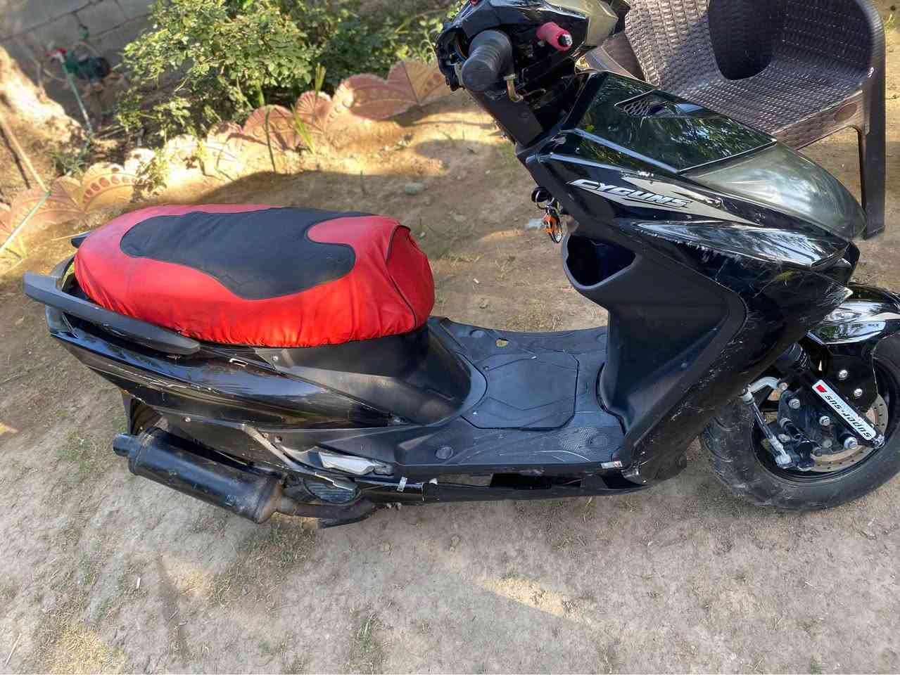 سكنس x صيني نضافة فول السعر 350 الف وبيها مجال مكاني ديالى بعقوبة قرب مرور ديالى بعقوبة, ديالى


**إذا كنت صاحب هذا الإعلان وتريد حذفه لأي سبب، رجاءا أرسل رسالة إلى الدعم الفني**