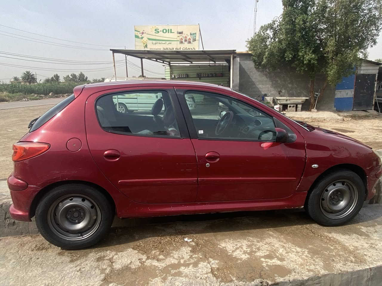 السلام عليكم بيجو فرنسي 206 2004. تبريد ثلج محرك كير نضاف باسمي تحويل مباشر السعر 40 وبيها مجال***********
