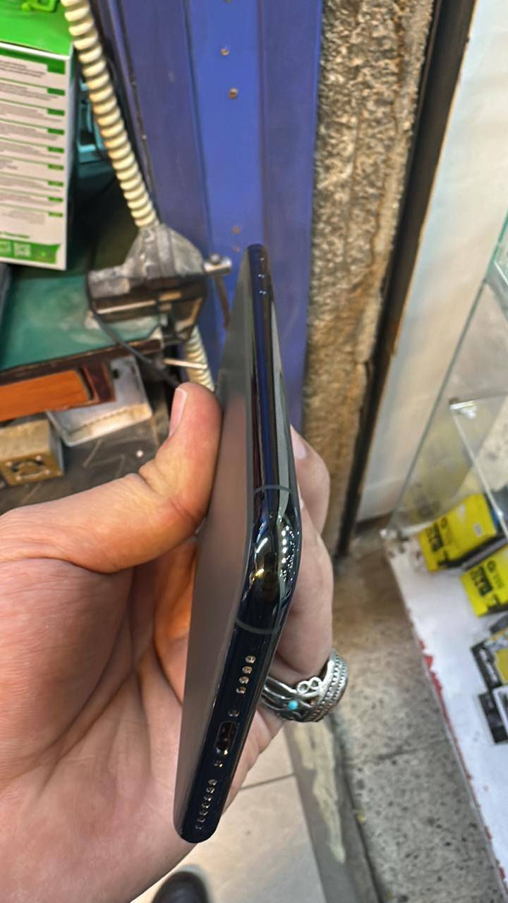 السلام عليكم
ايفون ١١ برو ماكس ممفتوح وتر بروف
ذاكره ٢٥٦ بطاريه ٧٣ جهاز كلش نضيف
ملحقات بس باكيت اصلي
السعر ٣٣٠ الف
بغداد الكرخ ومتوفر توصيل


**إذا كنت صاحب هذا الإعلان وتريد حذفه لأي سبب، رجاءا أرسل رسالة إلى الدعم الفني**