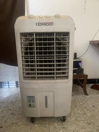 كونفيرة للبيع بغداد الشرطة الخامسة ب٢٥ الف شغالة ما بيها شي 0783494133...