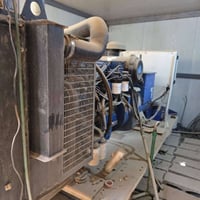 مولد بيركنز 150 كيفي العنوان بغداد  موبايل 07702602725