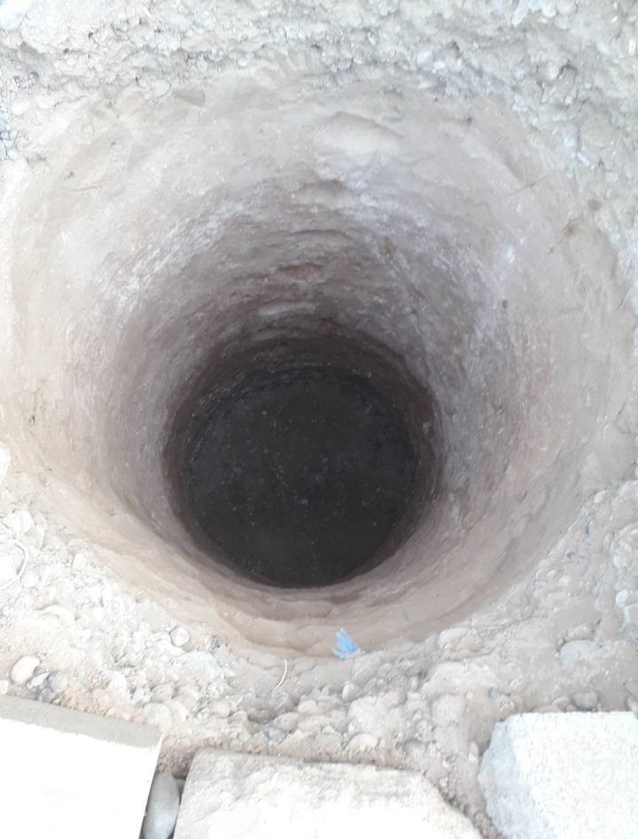 السلام عليكم يوجد كادر حفر منهولات حسب العمق والقياسات المطلوبة مع البناء والصب شغل نضيف وبأنسب الاسعار اليريد يتصل ع***********..***********
