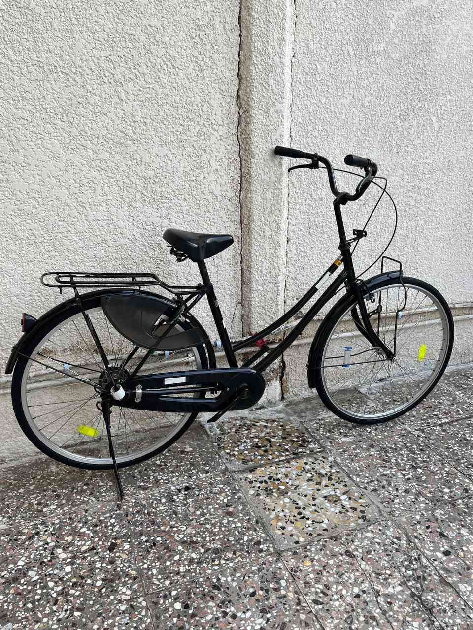 السلام عليكم باسكل شركة سانتوس فول نضافة كامل كلشي جديد بي تايرات وجوابة كامل عل اخر حباية بس تاخذة وتتونس بي سعرة نار بس ب١٥٠ وبي مجال حك لجية مكاني بغداد حي الجهاد موديل ١٩


**إذا كنت صاحب هذا الإعلان وتريد حذفه لأي سبب، رجاءا أرسل رسالة إلى الدعم الفني**