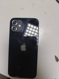 ايفون 12 عادي ذاكره 128 بطارية 90 وتر بروف نضيف الجهاز حيل شخط مابي لا...