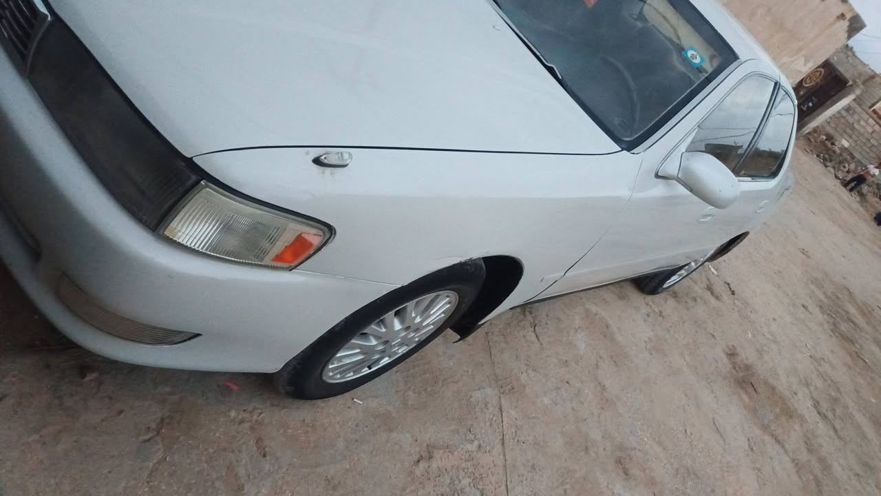 كرسته موديل 93 سياره جاهزه مكينه وكير وحداديه وتخم تاير كهربائيات كله جديد راعيه يمي سعره 53 بيه مجال مكاني نجف ناحيت الحيره ***********
