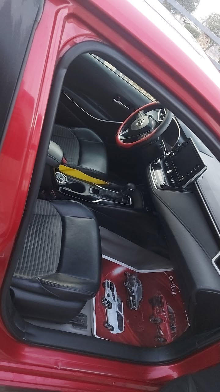 سلام عليكم كورلا موديل 20فول مواصفات واحد على واحد  رقم بغداد حادثها جاملغ وبنيد بدون دواخل وبيها شبر ب جمالغ لخلفي مثل ما موضح ب صوره سعر  128وبيها مجال للستفسار هاتف ***********/***********
