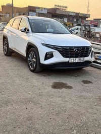 للبيع توسان 24كفاله عامه تحويل ثاني يوم تخم تاير جديد قبل 10ايام شديته...