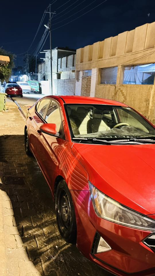 السلام عليكم
النترا ٢٠١٩ للبيع او مراوس وارد امريكي
حادثه جاملغ بصفحه السايق طاك ايرياك 
محرك ٢٠٠٠ ماشيه ١٠٠ 
سياره نضيفه جدا
رقم تلفون/ ***********
