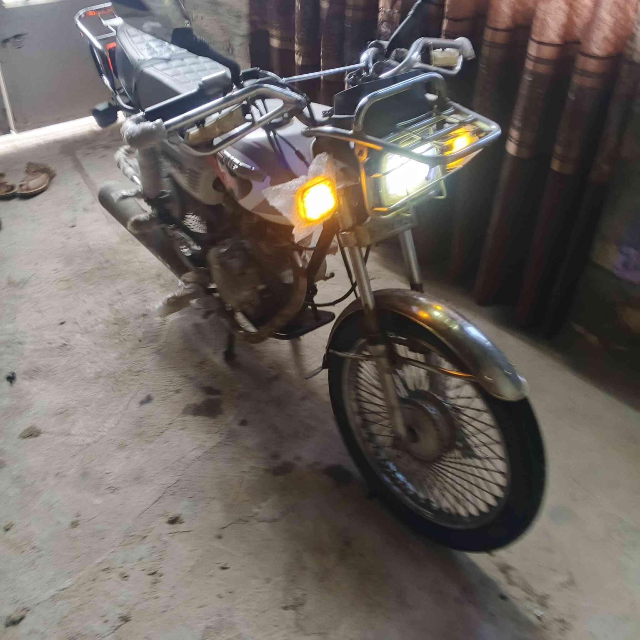 موديل 2020 السعر ب 450 وبيمجال


**إذا كنت صاحب هذا الإعلان وتريد حذفه لأي سبب، رجاءا أرسل رسالة إلى الدعم الفني**