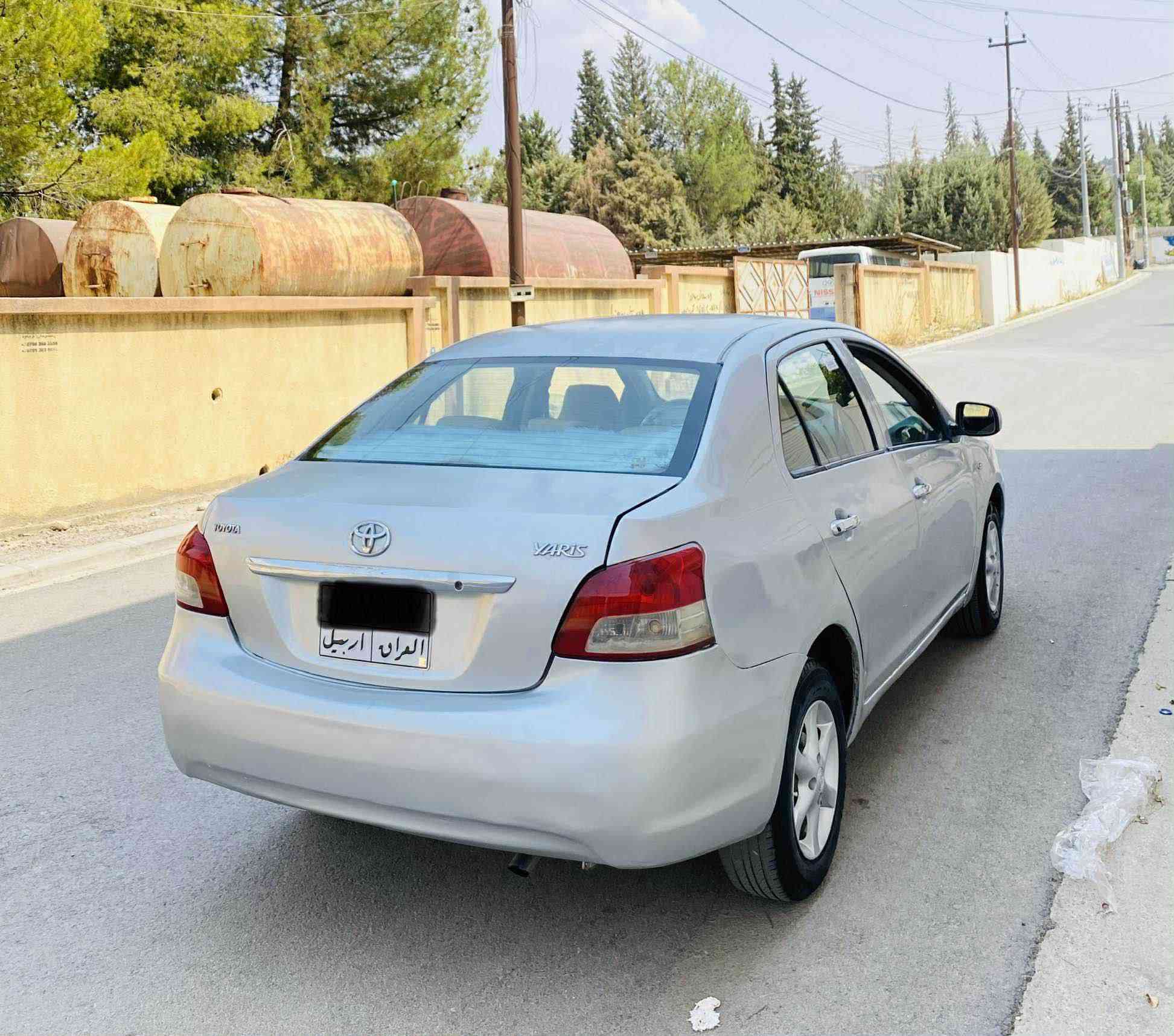 تۆیۆتە یارس 2006 گێرعادی مەکینە گەورە ویل کەپ ناو زەرد یەدە نیکل سیارەکە بێ کێشەیە خاوێنە ٦ پارچە بۆیاخی هەیە من بە حیزام دەیفرۆشم بەشەرتی وەرگەران جەمپی کەمی هەیە گێر مەکینە برانەوە تەحویل بەشەرت نرخی 59 $ کمەک مەجال 
ژمارەی خاوەنی : واتس ئاپ *********** أربيل, العراق
