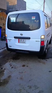 نسان ورفان محرك كاز بلادي  موديل2012 السياره شماليه 07715248329