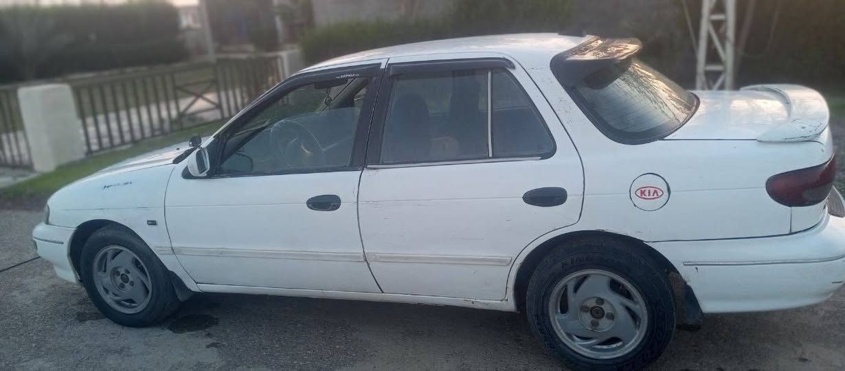 كيا سيفيا موديل 95 للبيع  السعر 33 وبيها مجال للاستفسار الاتصال على الرقم ***********
