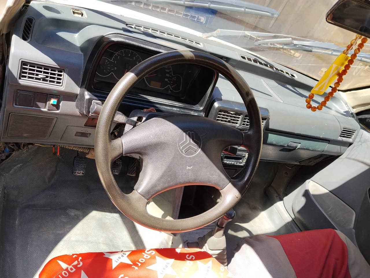 السلام عليكم 
مرخصة الادمن 
سايبه موديل ١١خصوصي رقم بابل ألماني سنويه لل28 شرط التحويل  مكينه كير خير من الله حداديه نص عمر  تايرات نضاف 
عليه غرامات 300الف ينزلن من السعر 
كهربائيات شغاله 
تبريد مايشتغل 
بخصوص الشواصي رفقت فيديو بمكانك تشوف وتعرف السايبه كله تعمير 
السياره وضعه جيد 
السعر ب25 وبيه مجال الخاص مفتوح 
المكان بابل محاويل


**إذا كنت صاحب هذا الإعلان وتريد حذفه لأي سبب، رجاءا أرسل رسالة إلى الدعم الفني**