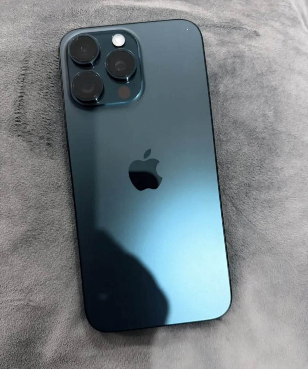 ايفون 15 بروماكس ذاكره 256 بحاله ممتازه شخط مابي لون نيلي شرط الفحص قبل الشراء 
السعر ٥٠٠الفً ***********
