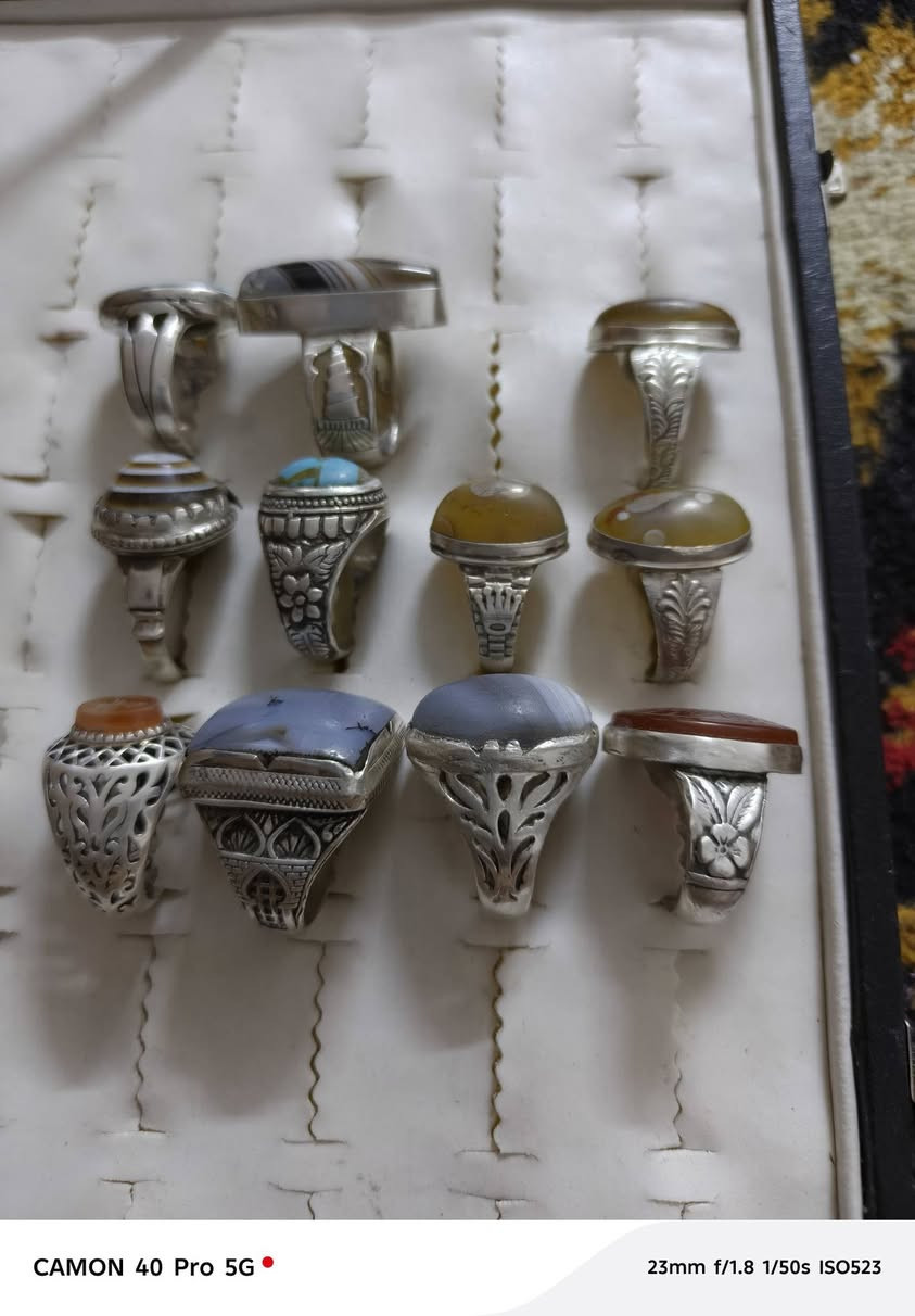 للبيع شلع مكاني بغداد العبيدي للتواصل على واتساب ***********
