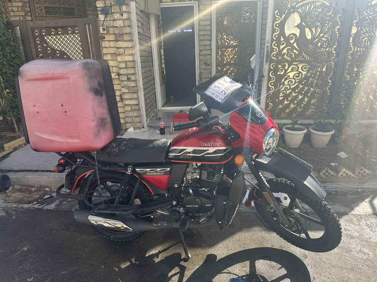 السلام عليكم 

للبيع فقط كفالة عامة جيب فيتر و تعال تاخذهة من باب البيت علمود ظمان اكثر مرقم بغداد انكليزي بسمي شوكت متحب احولك ماشية يمكن 20الف او اقل الله شاهد اروح بيها للمحل و ارجع هذا الصندوك حاطة علمود المسواك و هاي السوالف مكاني بغداد حي الجهاد 2400 وبيها مجال

***********
