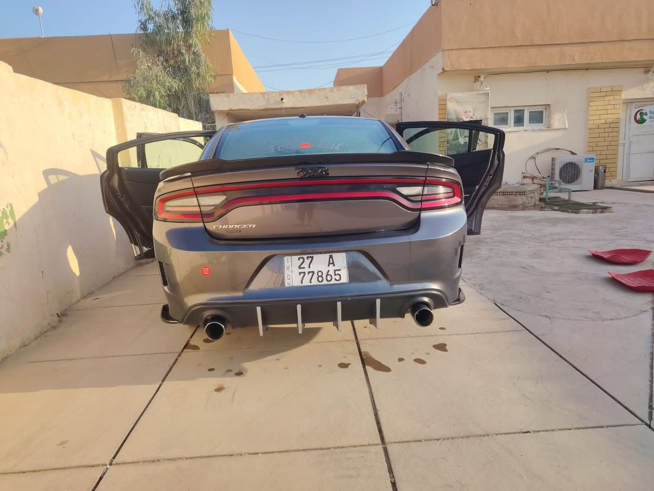 السلام عليكم 
جارجر 2016 معلايه 2017 كفاله من الصبغ تبديل بنيد فقط جاهزه مابيها نقص السعر 170 وبيها مجال بسيط المكان ناصرية مركز للاستفسار ***********
