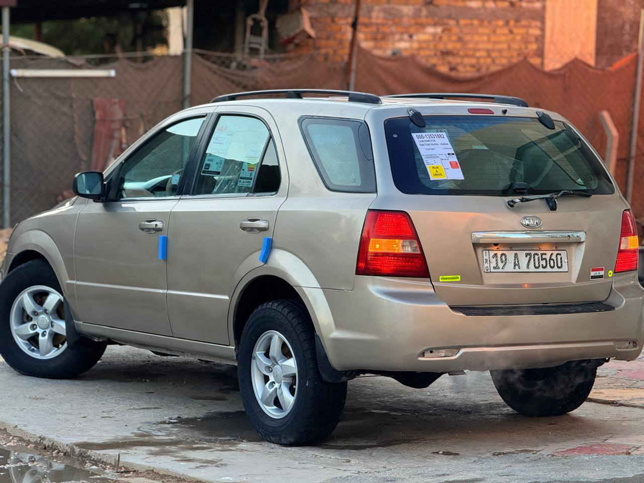 السلام عليكم كيا سورنتو للبيع 2008 فور ويل مكينه بلاديه 6 سلندر جديده وكير وحداديه جدد تخم تاير كهربائيات كلها شغاله تبريد ثلج 🧊 غرفه جديده شرط السياره نضيفه جدا (ماشيه١٩٨حقيقي) رقم كربلاء انكليزي (بسمي) سنويه لل 29 السياره حادثها جاملغ وبنيد فقط وصبغ حزام جماليه السعر 79 بيها مجال عنوان بابل *********** الهندية, كربلاء
