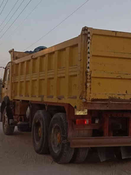 للبيع البي
محرك 35
كير 160
جي اف
شاصي مكفول
سنويه لل2028 بسمنه 
للاستفسار ***********
