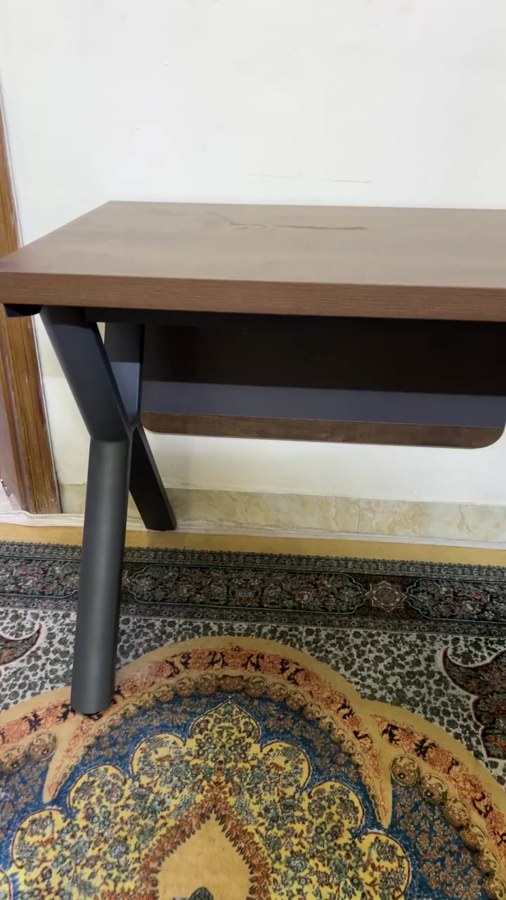 ميز دراسي البيع سعر 75 رقم الهاتف ***********
