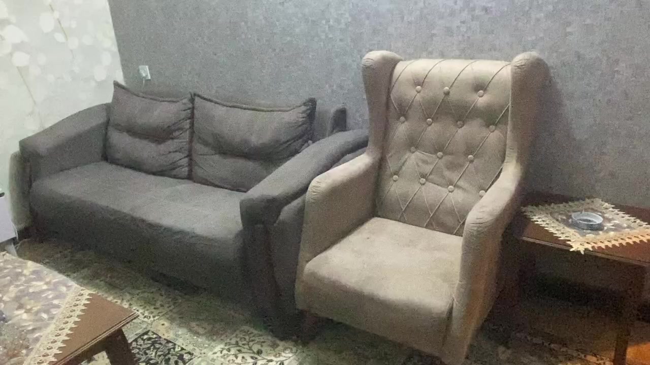 تخم 10مقاعد تركي  يحتاجله تصليح الرجل فقط  السعر ب150المكان المشتل


**إذا كنت صاحب هذا الإعلان وتريد حذفه لأي سبب، رجاءا أرسل رسالة إلى الدعم الفني**