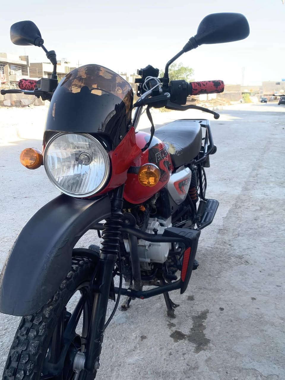 سلام عليكم 
بوكسر ٢٠٢١ رقم بغداد نكليزي بسمي شرط التحويل 
مجفته تجفيت شركه نقص بس دشلي سلف ابو ال١٥ الف 
سعر مليونين و٣٠٠ مكاني بغداد العبيدي ***********
