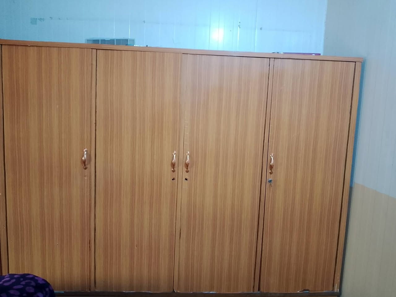 سلام عليكم للبيع كنتور اربع ابواب مع ميز تواليت سعره 250مع المجال مكانه حي المكرمة


**إذا كنت صاحب هذا الإعلان وتريد حذفه لأي سبب، رجاءا أرسل رسالة إلى الدعم الفني**