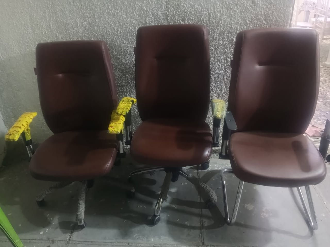 للبيع جدد ونظيفات الواحد ٦٠ مكان السيديه


**إذا كنت صاحب هذا الإعلان وتريد حذفه لأي سبب، رجاءا أرسل رسالة إلى الدعم الفني**