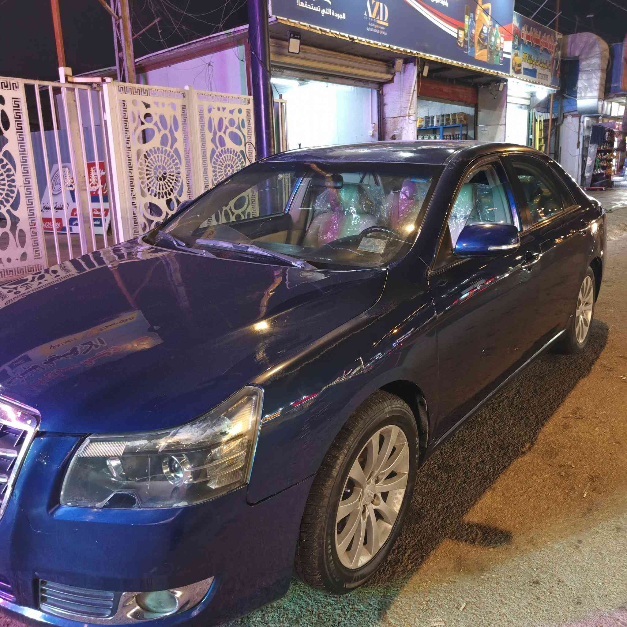 سياره ام جراند 2014 سياره للبيع سعرها 65 وبيها مجال للشراي سياره جير ومحرك لا تنقيصاسونار الشراي يتصل على هذا الرقم تحويل مباشر تبريدها عطلان بيها فريز يراد لها تدفئتها شغاله بها جراد شويه بالقماره وبالتكم وما صابخهن السياره موجود هذا***********
