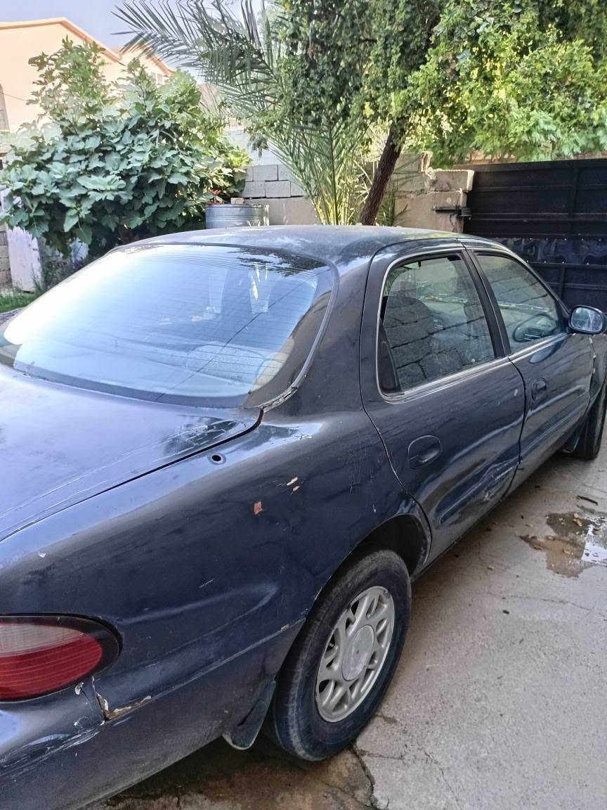كيه كردوس موديل 95شرط وكاله او تحويل سنويه نافذه 21سياره نظيفه كهربايات كله شغاله جامات 4كهربائي تبريد بس غاز محرك كير شرط اوتماتيك  السعر 30وبيه مجال مكان كركوك للتواصل ع رقم *********** كركوك, العراق
